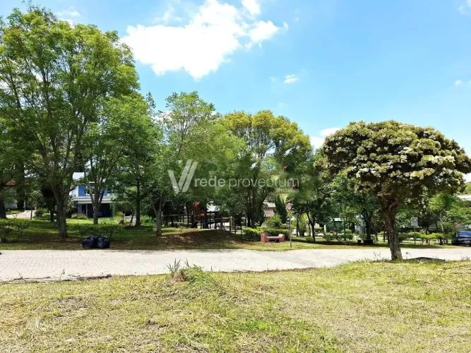Terreno a venda no condominio Jardim Europa - Vinhedo