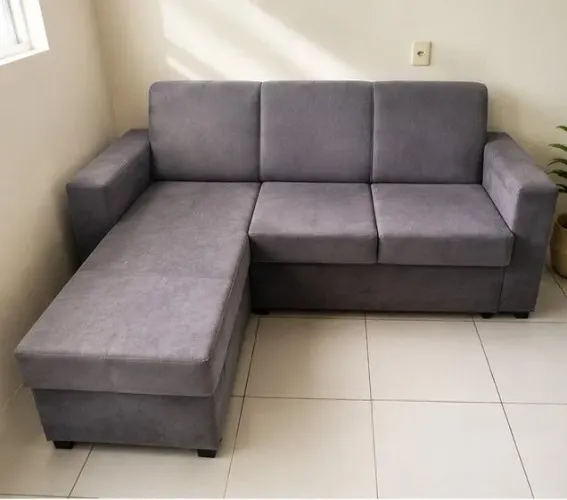 SOFÁ ESTOFADO 3 LUGARES COM CHAISE VENUS CINZA 3 LUGARES R$300