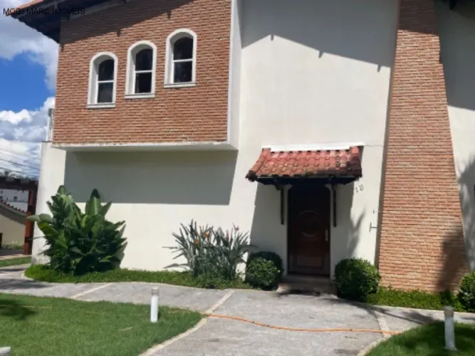 Casa a venda na Vila Oliveira e m Mogi das Cruzes