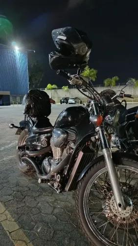 Vendo Honda Shadow 600 - Excelente Estado de Conservação