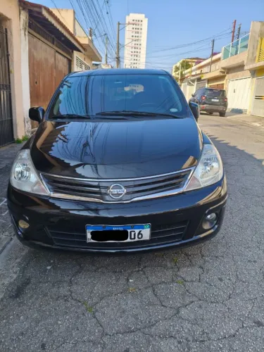 Nissan Tiida SL 1.8/1.8 Flex 16V Mec. 2013