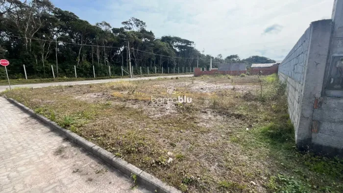 Terreno Esquina 564,03 metros quadrados - Bairro Nova Barra Velha