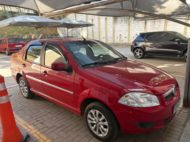 Fiat Siena EL Celeb. 1.0 MPI Fire Flex 8V 4P 2015