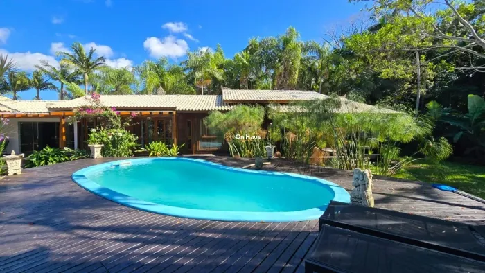 Casa com 3 dormitórios à venda, 313 m² - Rio Tavares - Florianópolis/SC