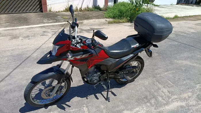 XRE 190 - Ano 2021 - Bem Conservada