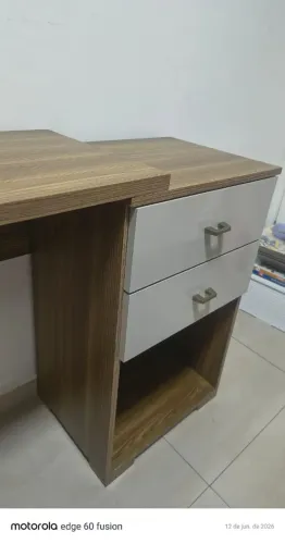 Mesa escrivaninha 