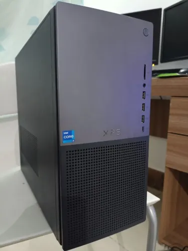 Dell XPS 8960