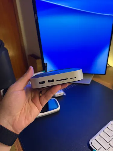 Hub UGREEN para Mac mini m4 com suporte a SSD