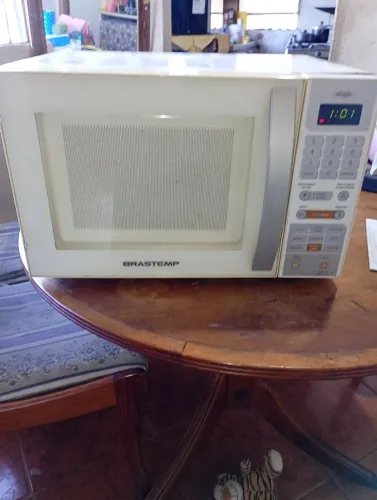 Microondas Brastemp 18 litros 