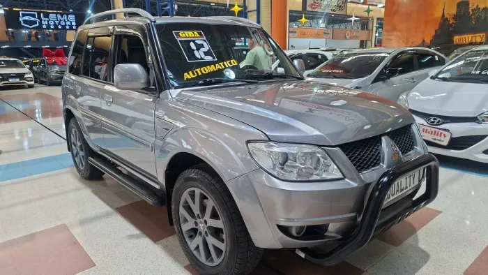 Mitsubishi Pajero TR4 2.0 Flex 16V 4X2 Aut. 2012