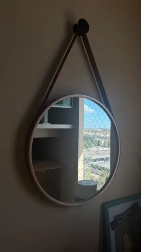 Espelho Decorativo Redondo 45 cm - Design Moderno com Alça em Couro