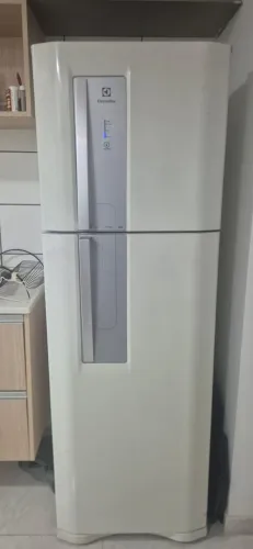 Geladeira Electrolux Frost Free 382 L