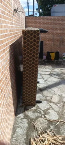 Cama plumatex (sem colchão) preço negociável