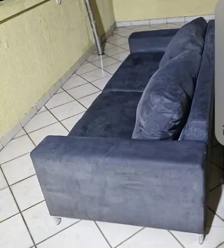 Sofá 3 lugares em Tecido