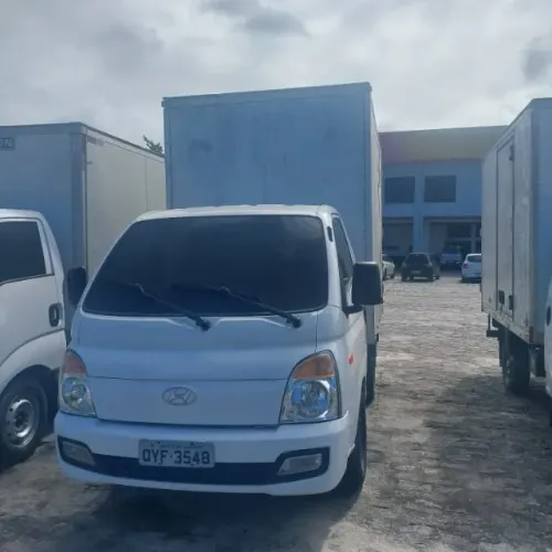 Hyundai HR 2020 Branca - Excelente Estado - Pronta para Trabalhar