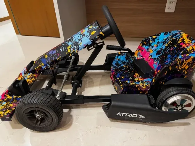 Kart Elétrico Infantil em excelente estado