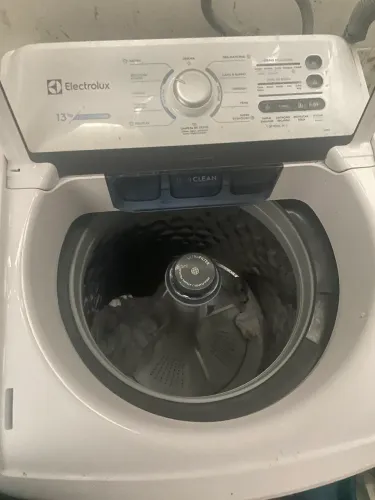 Máquina de lavar 13 kg Eletrolux