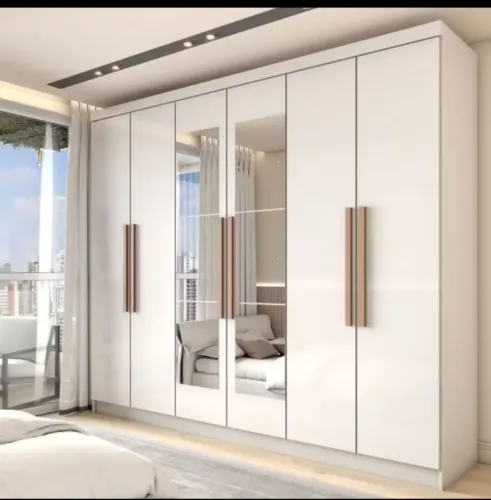 Vendo guarda roupa e ar condicionado 