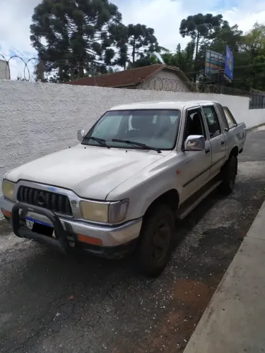 Toyota Hilux CD DX 4X2 3.0 8V 90cv Diesel 2004