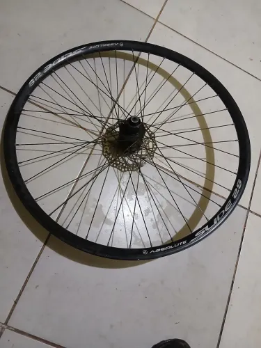 Roda aro 29 Absolute