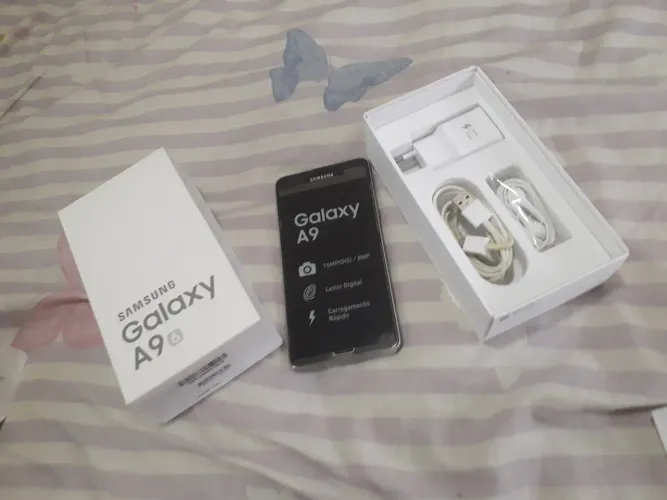Celular Samsung Galaxy A9