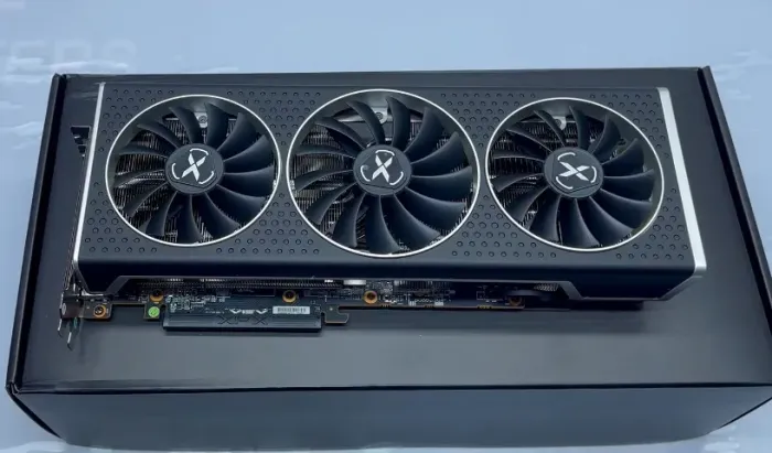 Rx 6700 XT TRIPLE FAN XFX 12GB Troca