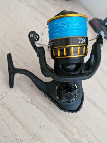 Molinete Daiwa BG 6500 7 Rolamentos