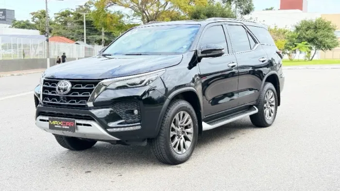 Toyota Hilux SW4 SRX 4X4 2.8 TDI 16V Dies. Aut. 2022