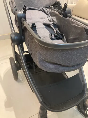 Carrinho de bebê maxi cosi
