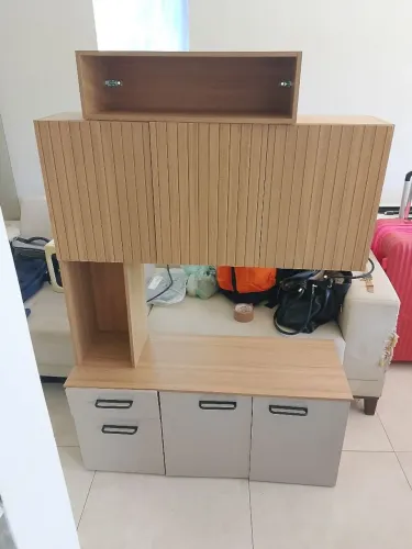 Armário pra vender logo novinho ( motivo mudança )