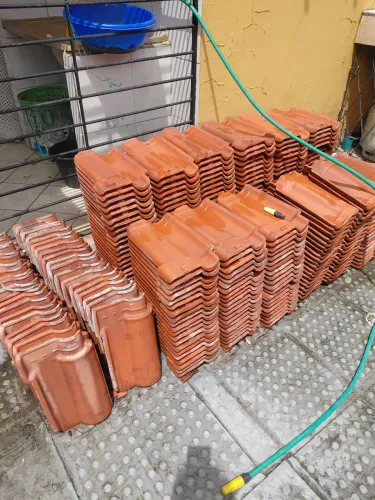 540 Telhas de cerâmica em ótimo estado 81- * zap