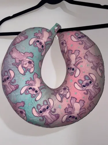 Almofada de pescoço stitch DISNEY