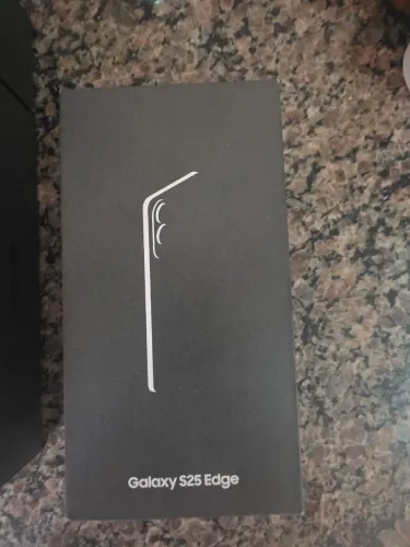 S25 edge 512 gb lacrado 4150 reais 1 ano de garantia