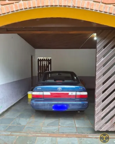 Toyota Corolla LE 1.8 1997