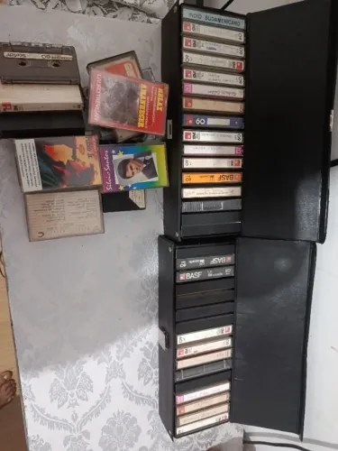 Vendo fitas cacetes originais