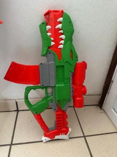 Nerf Rex Rampage 20+ dardos