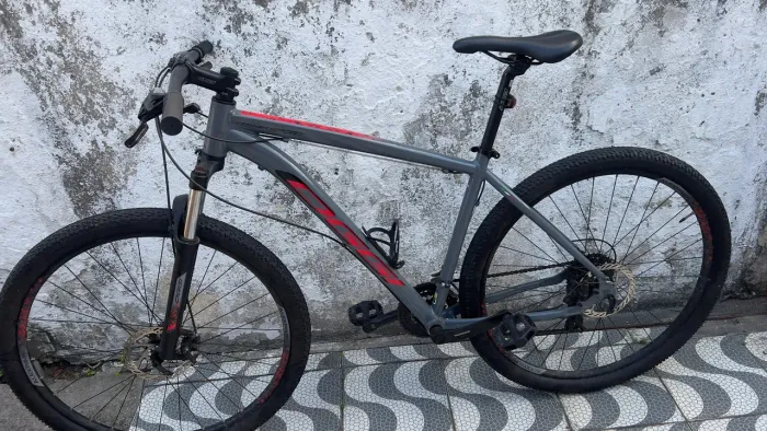 Bike Oggi Hacker Sport