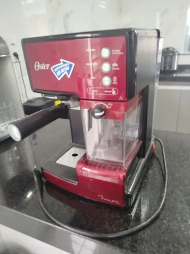 Cafeteira expresso Oster