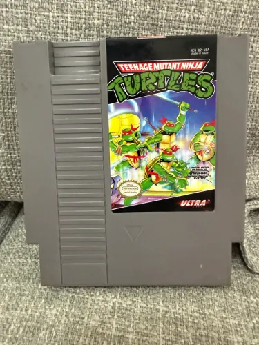 TURTLES NES - Teenage Mutant Ninja Turtles - Nintendo