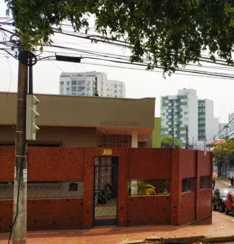Casa Comercial no Goiabeiras