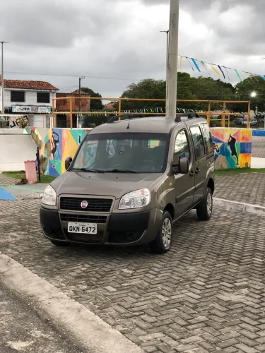 Fiat Doblo Essence 1.8 Flex 16V 5P 2014