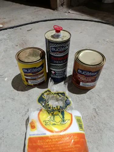 Material para invenizar porta