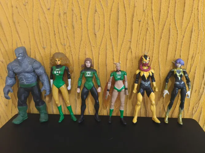 DC DIRECT - Lote de Lanternas Verdes e Amarelos Customs