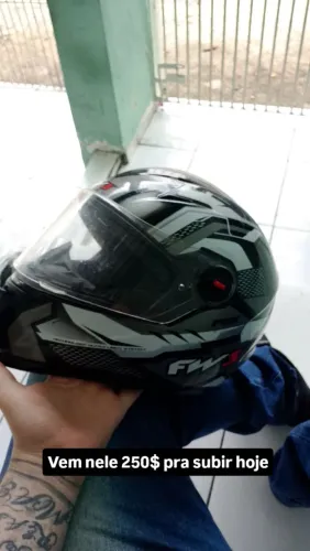 CAPACETE FW3