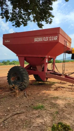 Bazuca 12 Toneladas 2011 - Carreta Graneleira p/ Trator Flex(Grãos e Adubo) Niquelândia-GO
