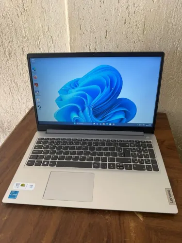Notebook lenovo Intel I3