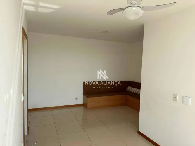 Apartamento com 2 quartos para alugar, 65 m² - Praia de Itaparica - Vila Velha/ES