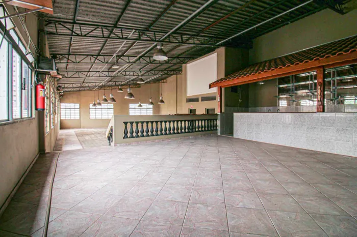 Sala comercial na Rua Antônio Augusto de Barros, 26 - Salão 5 236 m²