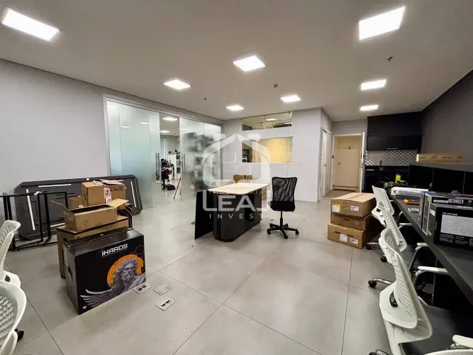 Conjunto comercial de 60m² para locação com 1 vaga de garagem na Vila Andrade | Zona Sul d
