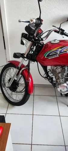 CG Titan 99 tudo novo, impecável